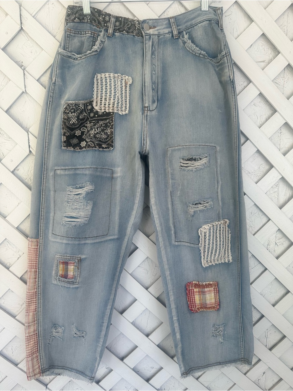 POL Light Blue Distressed Patchwork Baggy Jeans Boho size Large